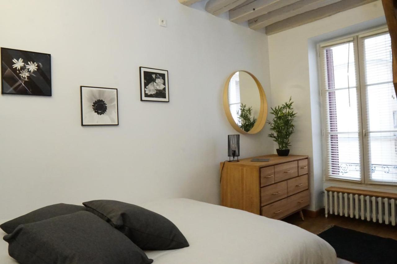 Exigehome-Ici Habita Voltaire Maison En Plein Centre Ville Saint-Germain-en-Laye Exteriér fotografie